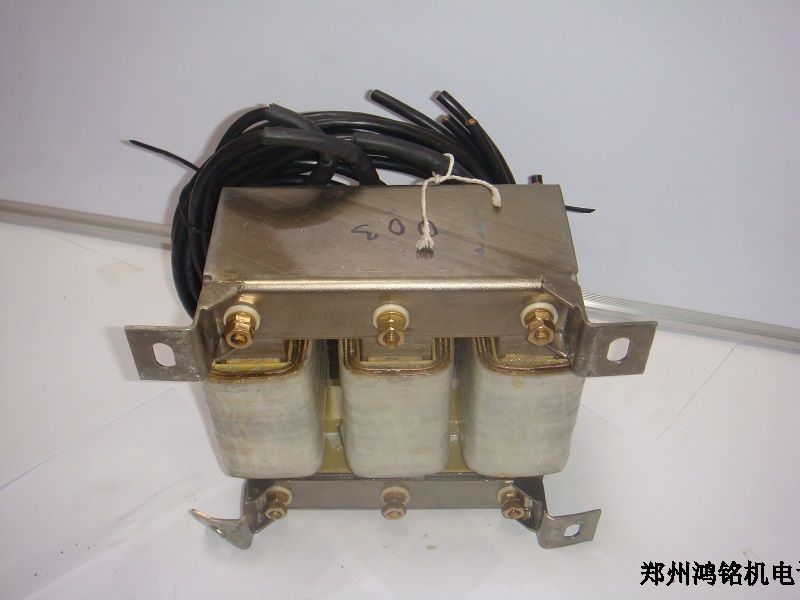 ú翹